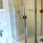 Berkele Fuer 8 Bis 12 Personen