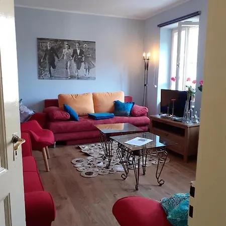 Berkele Fuer 8 Bis 12 Personen *