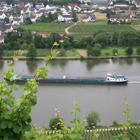 Berkele Fuer 8 Bis 12 Personen Neumagen-Dhron