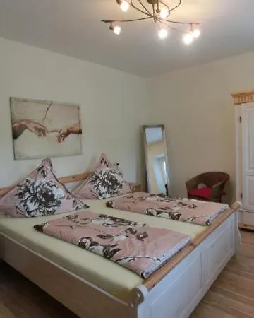 Berkele Fuer 8 Bis 12 Personen Holiday home Neumagen-Dhron