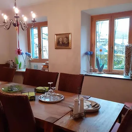 Berkele Fuer 8 Bis 12 Personen Neumagen-Dhron