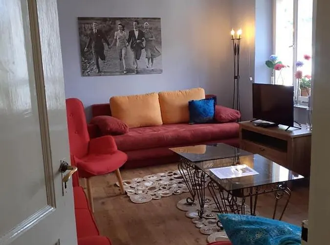 Semesterbostad Berkele Fuer 8 Bis 12 Personen *